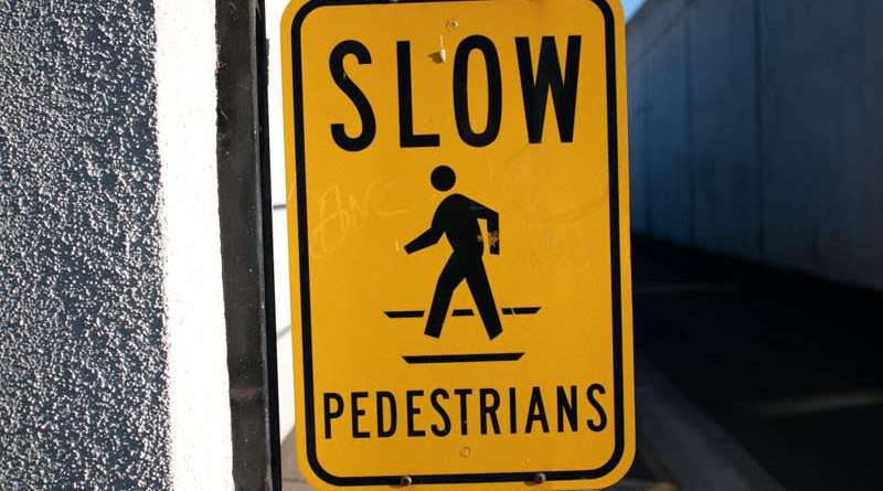 Rochester, NY – Pedestrian Killed at Dewey Ave and Driving Park Ave