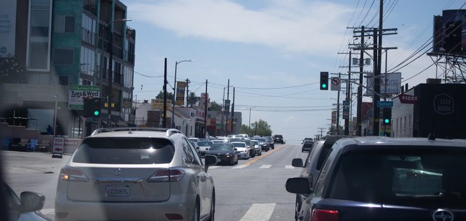 Bronx, NY - Two Hurt in Car Crash on Deegan Expwy near 230th St
