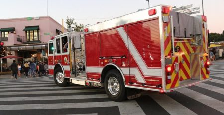 Newark, NJ - Firefighter Injured Battling Structure Fire on Fairmont Ave