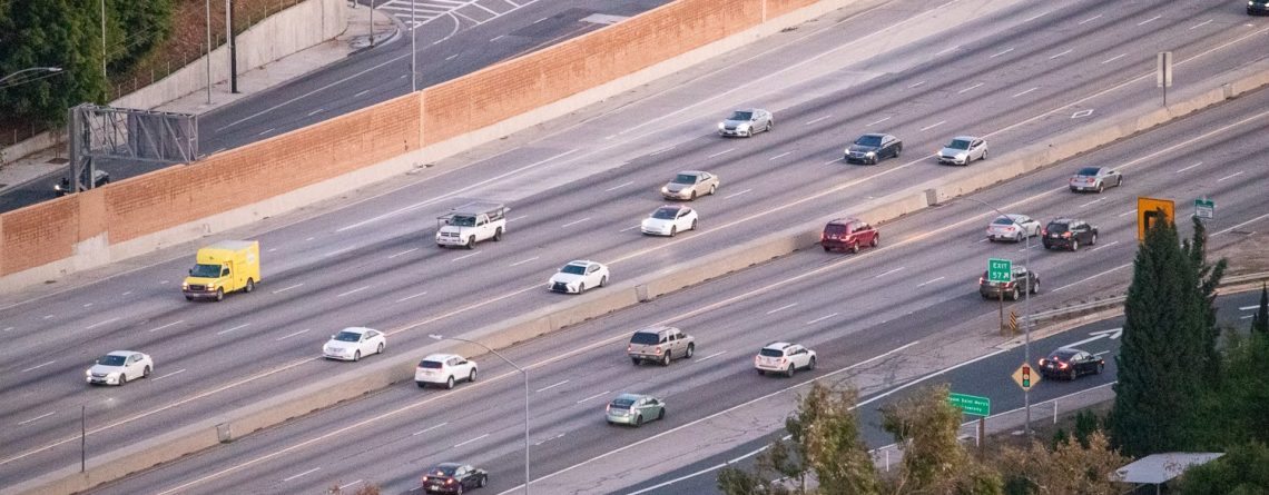 Holmdel, NJ - Car Wreck Results in Injuries on Rt 35 near Laurel Ave