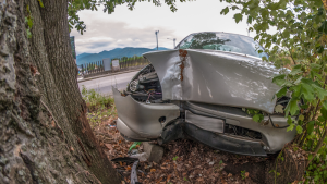 Car Crash Results in Injuries Near Kennedy Blvd Subway