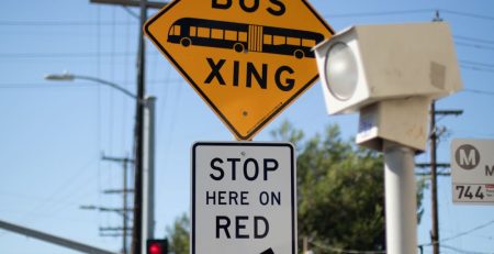 1 Injured in Bus Crash at Spring Ave & MLK Blvd