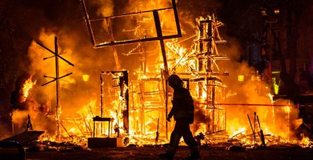 Late-Night Fire Displaces Dozens at Edison, NJ Apartment Complex in Marina Dr