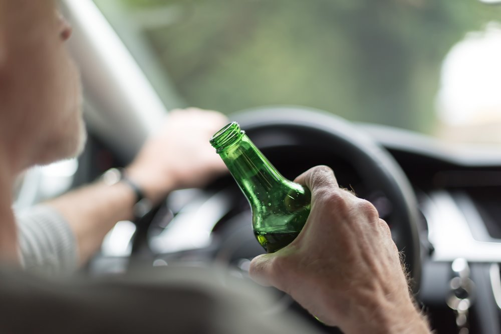 Drunk Driver Causes Crash on Meadowbrook State Pkwy in Nassau Co., NY - Robert A. Solomon, P.C.